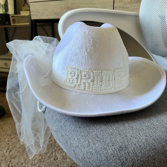 Accessories - Bride Cowboy Hat